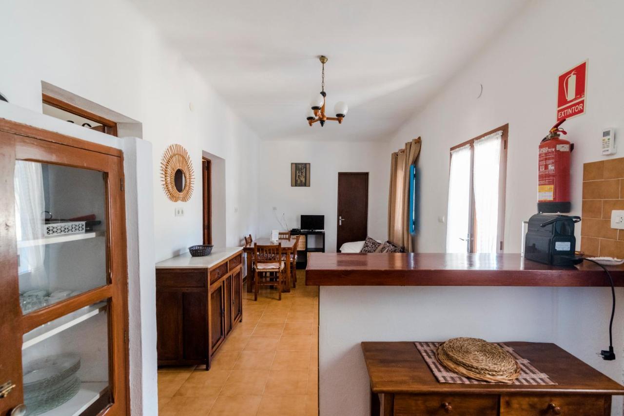 Casa Vicent Campanitx Es Pujols Villa Exteriör bild